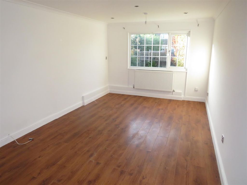 Property photo 2 of 12 Img_2097.Jpg