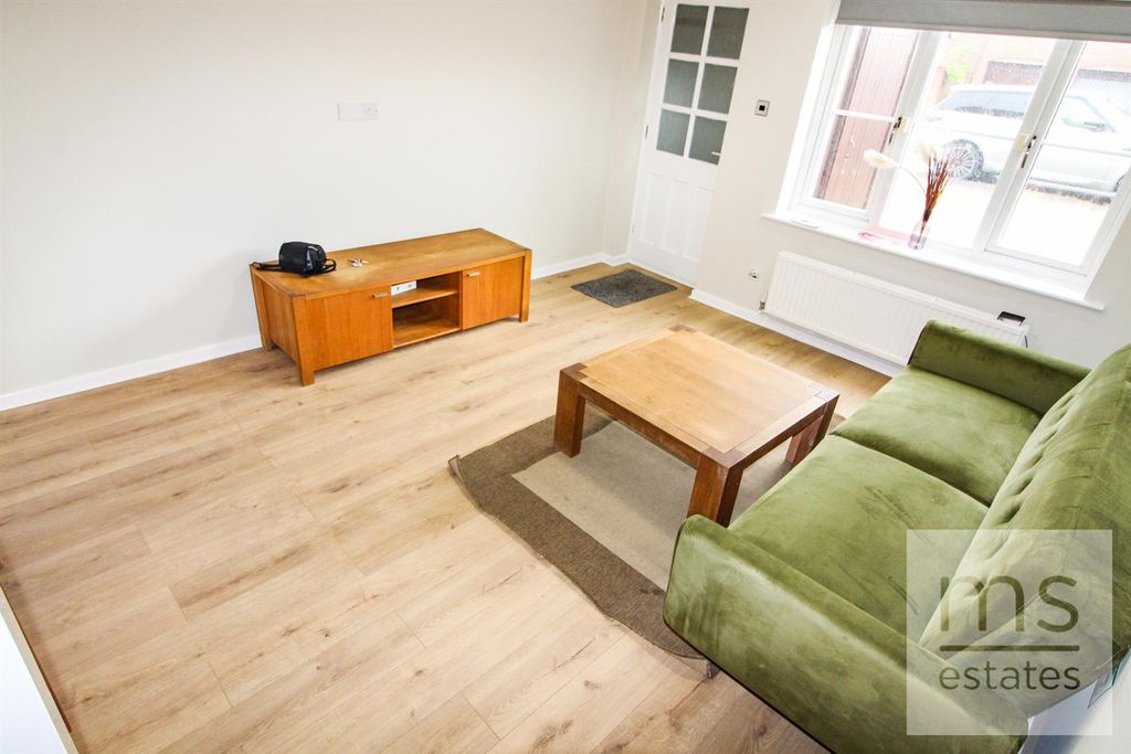 Property photo 3 of 8 Img_1201.Jpg