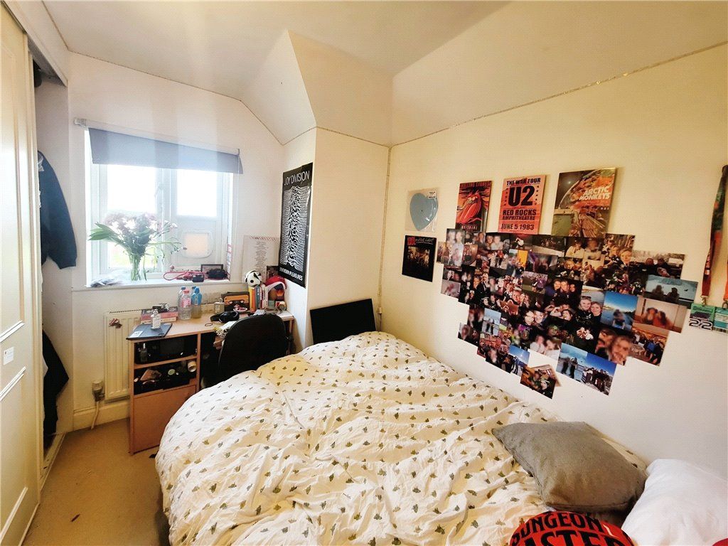 Property photo 2 of 7 Bedroom