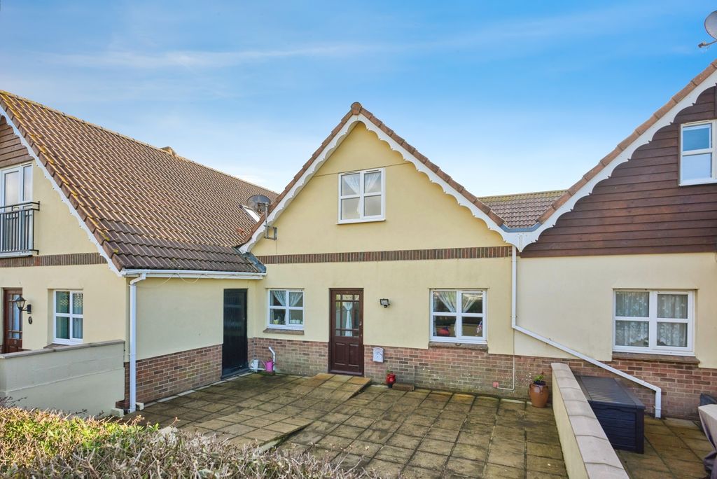 Property photo 3 of 7 Pbox-Img.Jpg