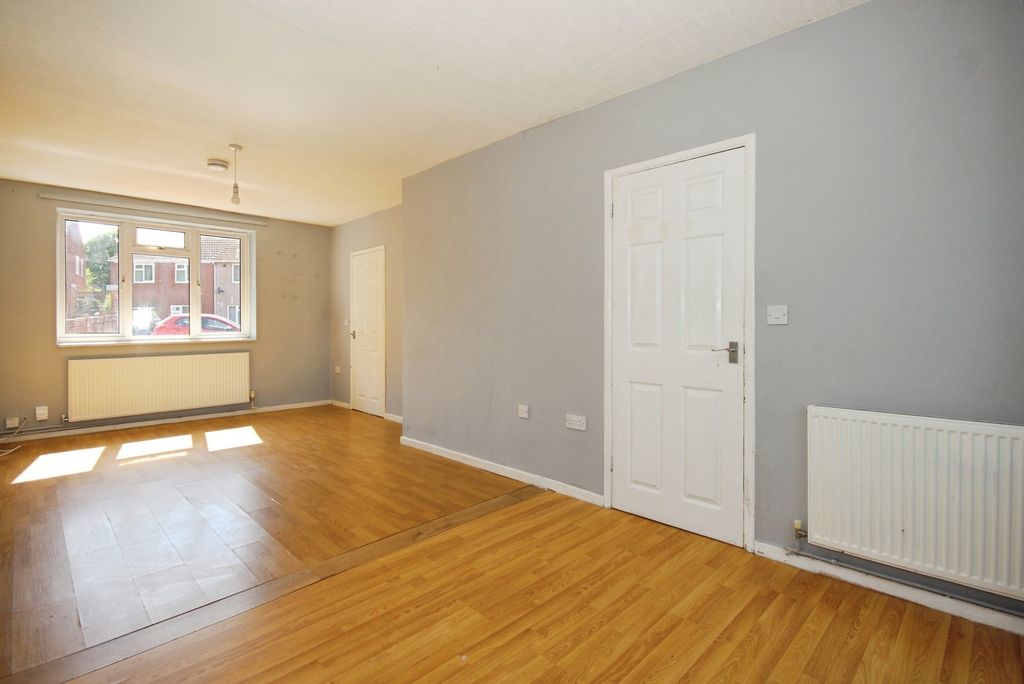 Property photo 2 of 13 Pbox-Img.Jpg