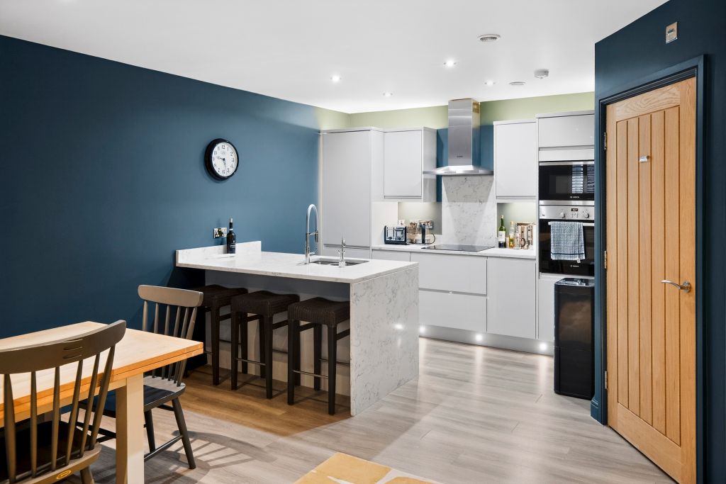 Additional image 7 of 3 bed flat for saleLower Bridge Street, Chester CH1
