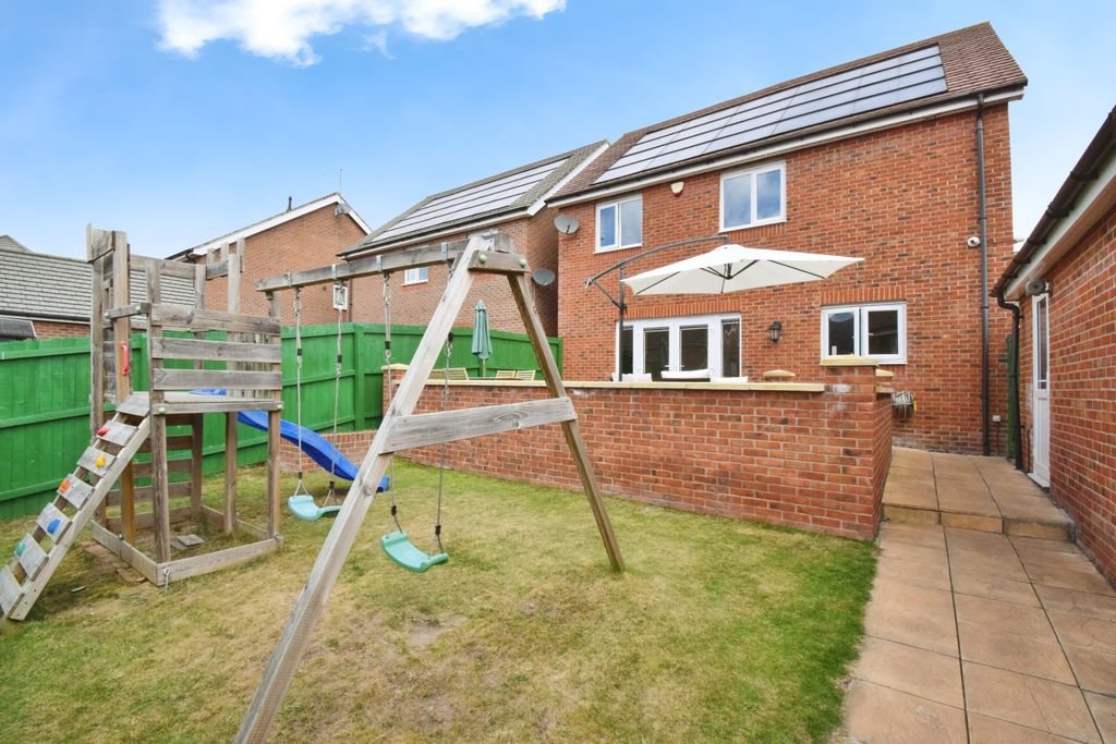 Property photo 3 of 15