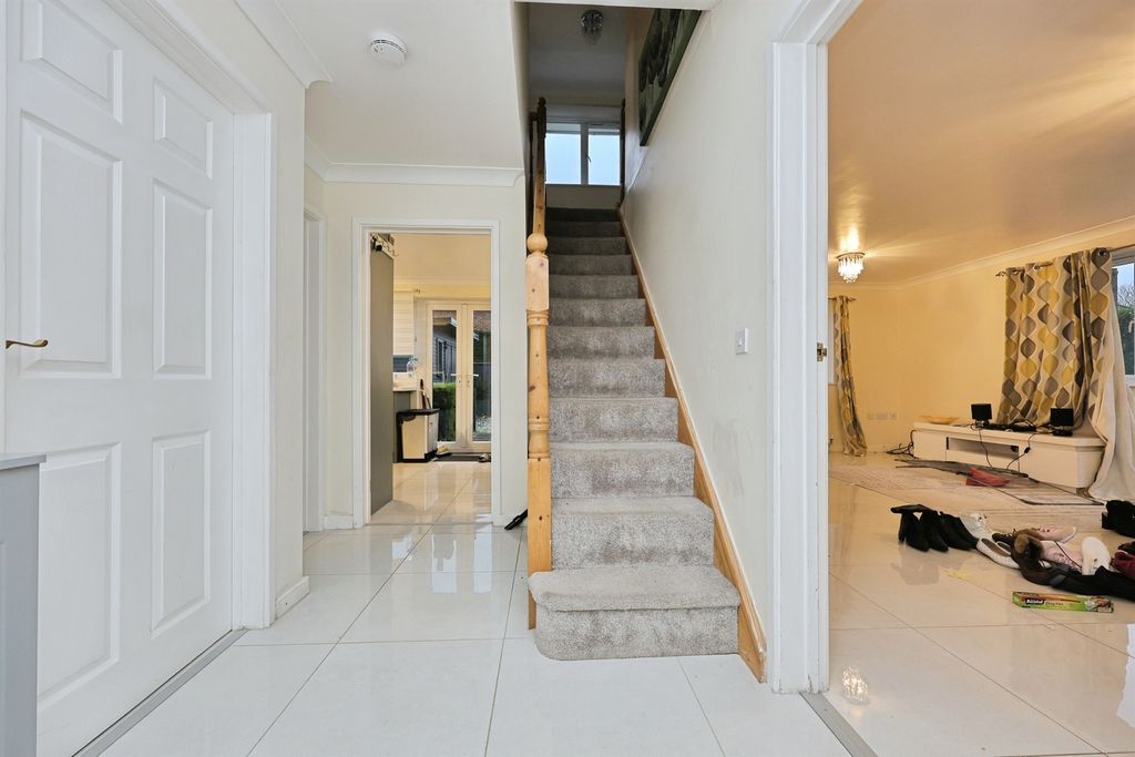 Property photo 2 of 15 View