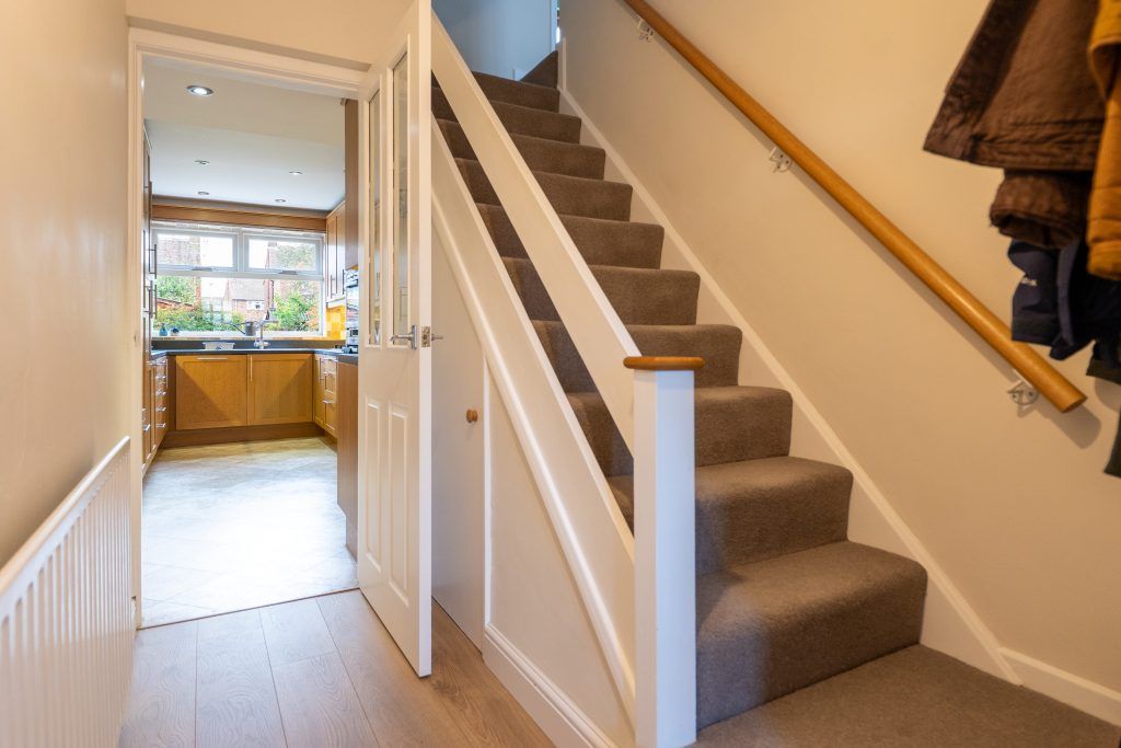Property photo 3 of 34 03 Hall - 4 Bedroom Semi-Detached (House) At Dunster Road, Mountsorrel
