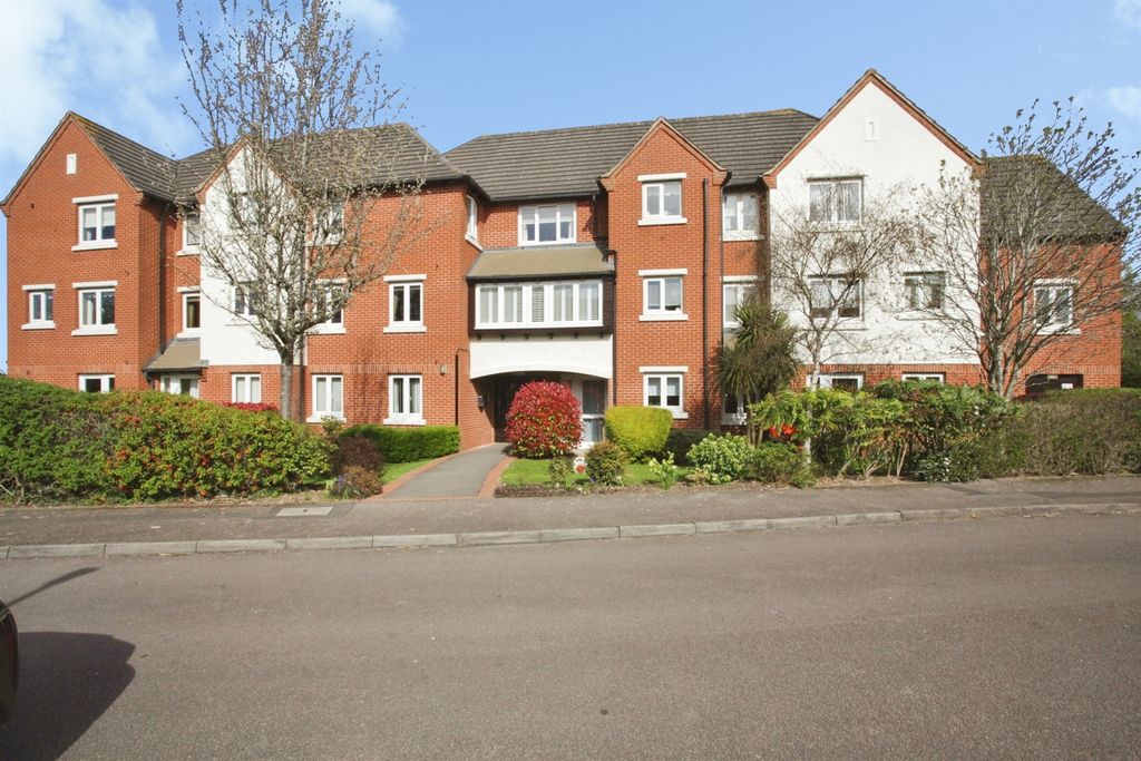 Property photo 1 of 14