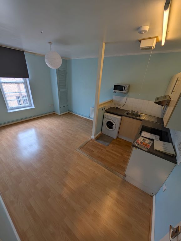 Property photo 3 of 6