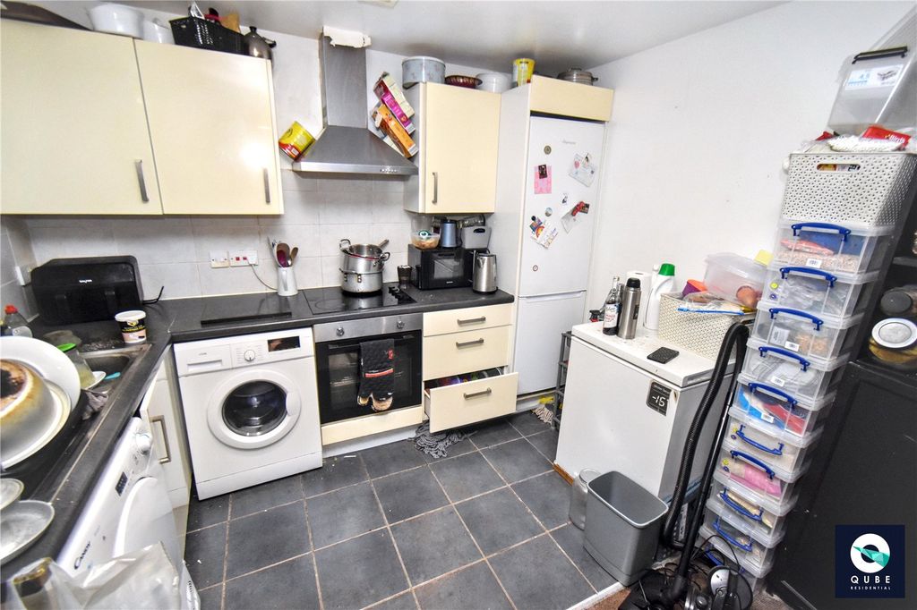 Property photo 3 of 9 Picture No. 02