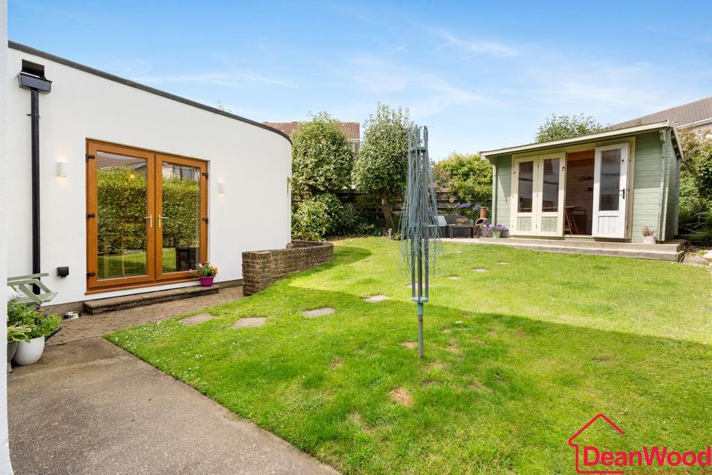 Property photo 3 of 31 3.Jpg
