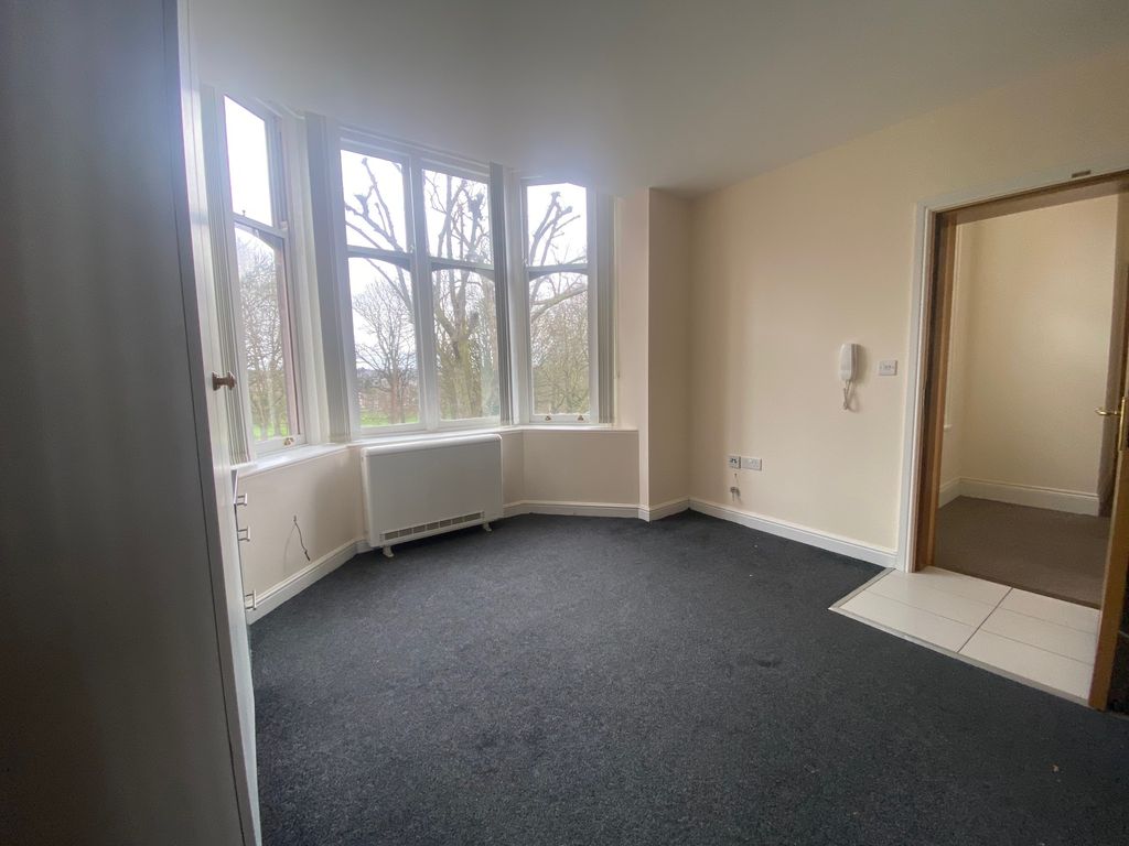 Property photo 3 of 8 Img_9269