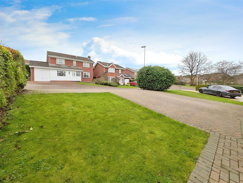 Property photo 2 of 38 938Ded67-Fp7U9Hgobugzqzed9Z1v2Q.Jpg