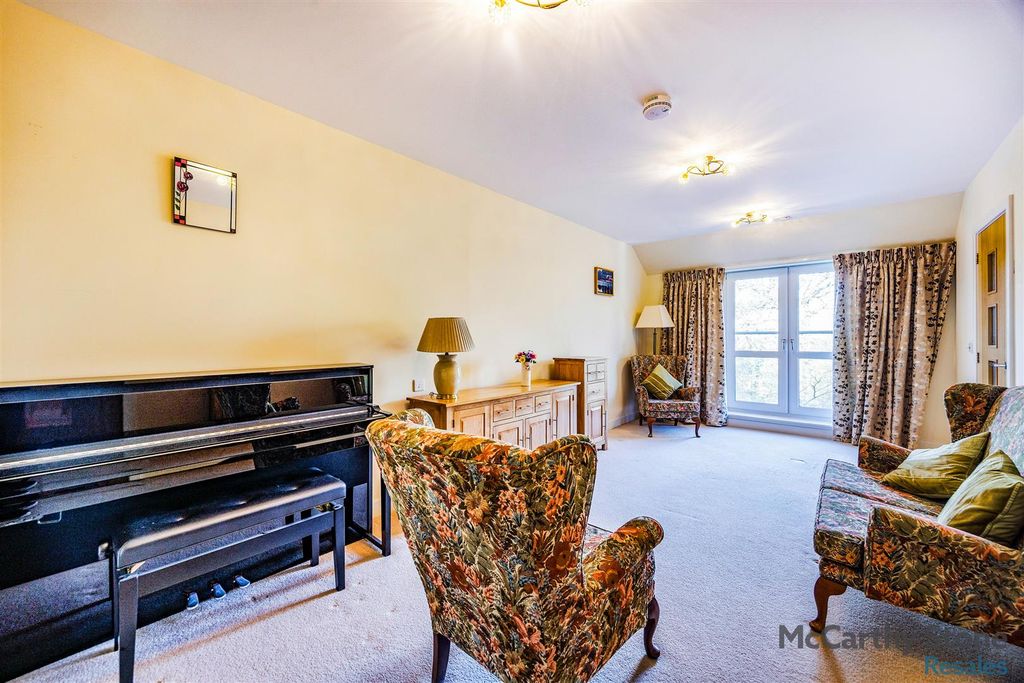 Property photo 3 of 17 Irph2689-Hdr.Jpg