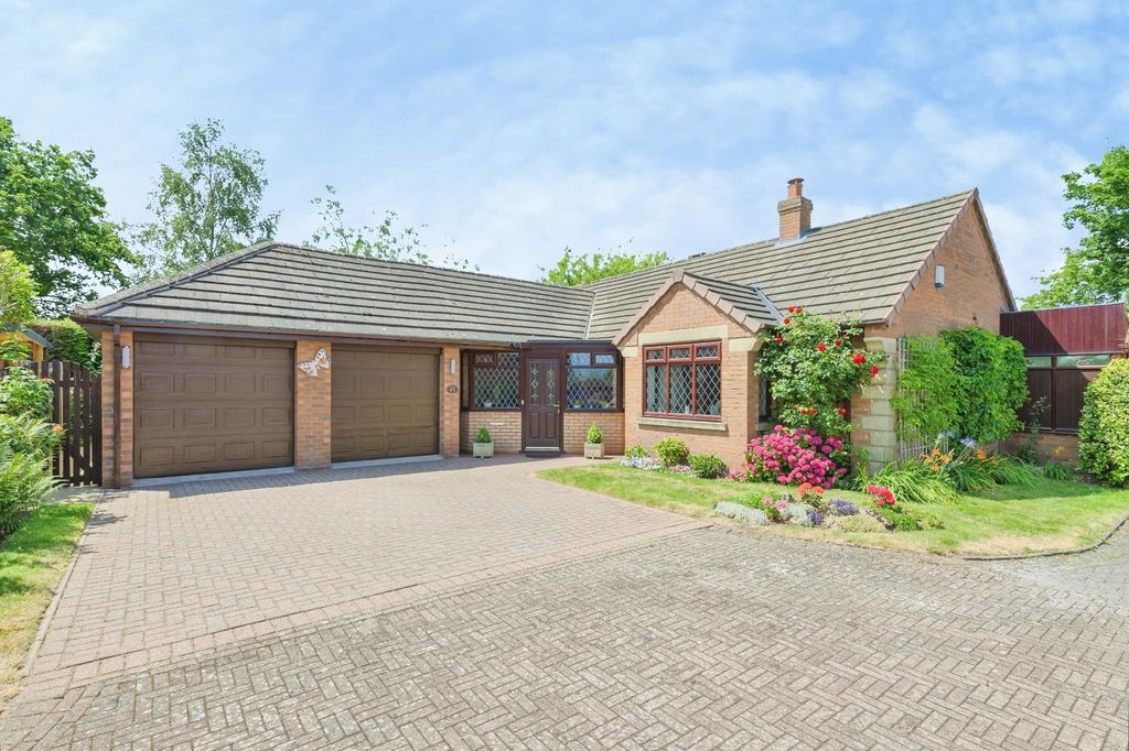 Property photo 1 of 28 Heritage29.Jpg