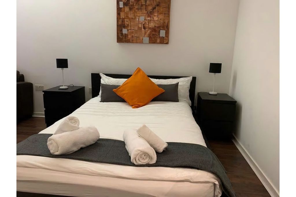 Property photo 3 of 6