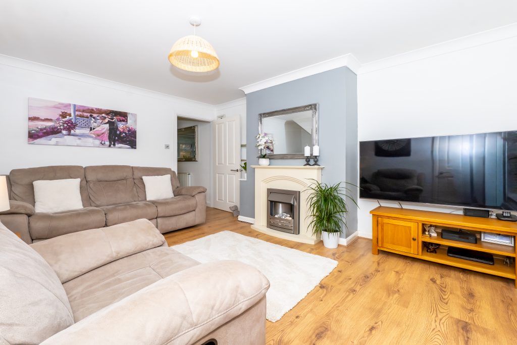 Property photo 3 of 29