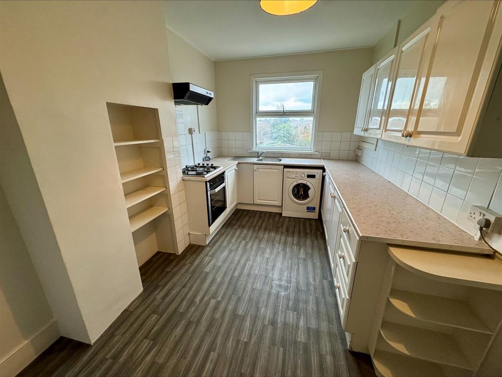 Property photo 2 of 7 Kitchen-Breakfast Room