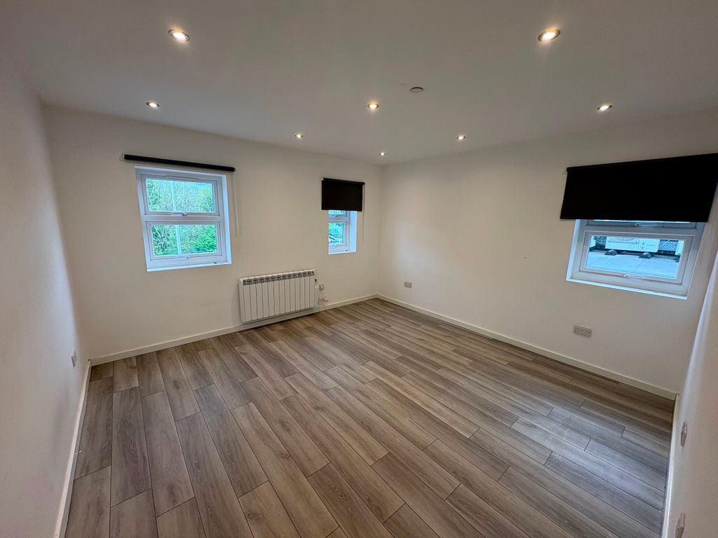 Additional image 4 of 2 bed flat to rentFlat 12A, Old Barclays Bank Plc, - Bethcar Street, Ebbw Vale NP23