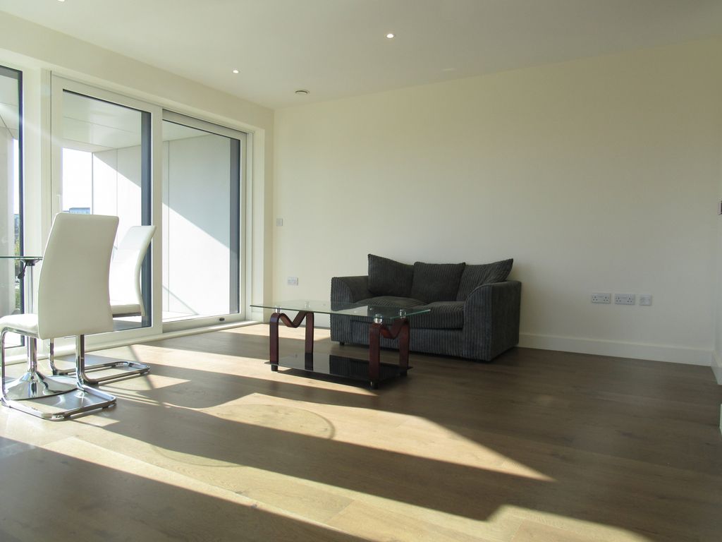 Property photo 3 of 10 Gallery