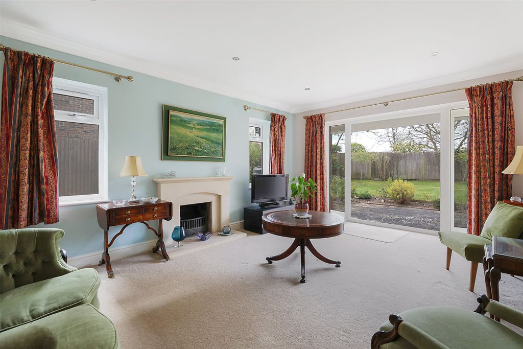 Property photo 2 of 13 Picture No. 05