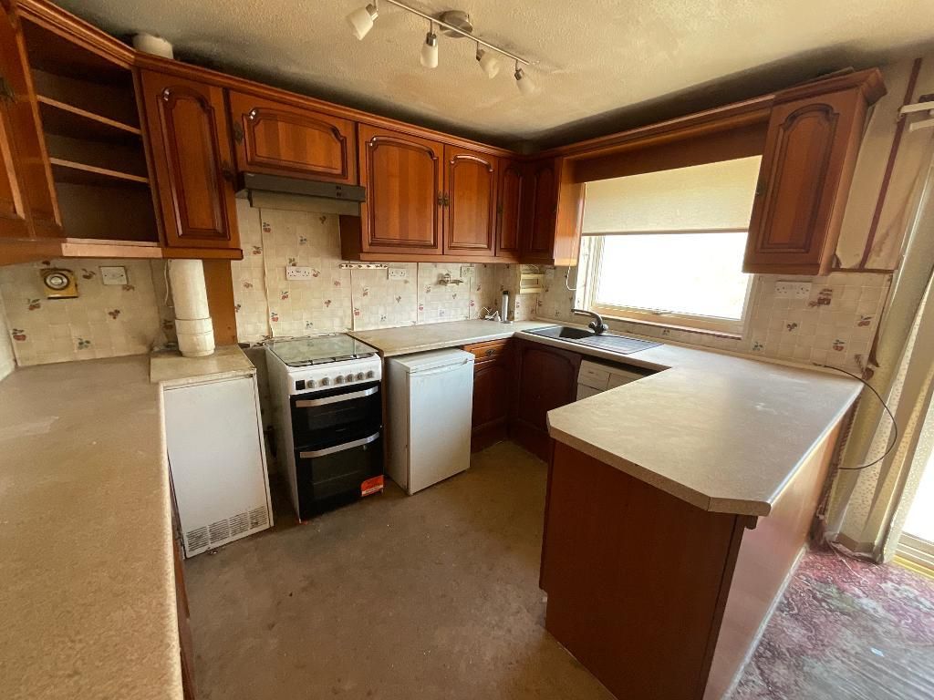 Property photo 3 of 19 Kitchen 15' X 11'8