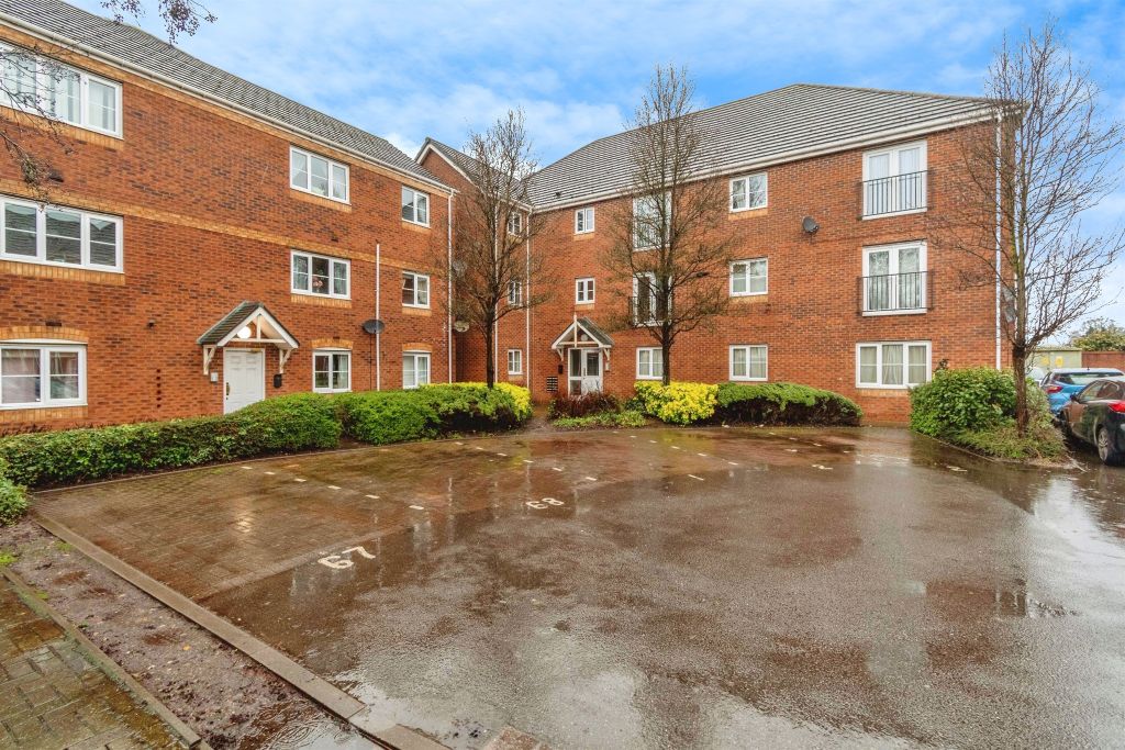 Property photo 1 of 20