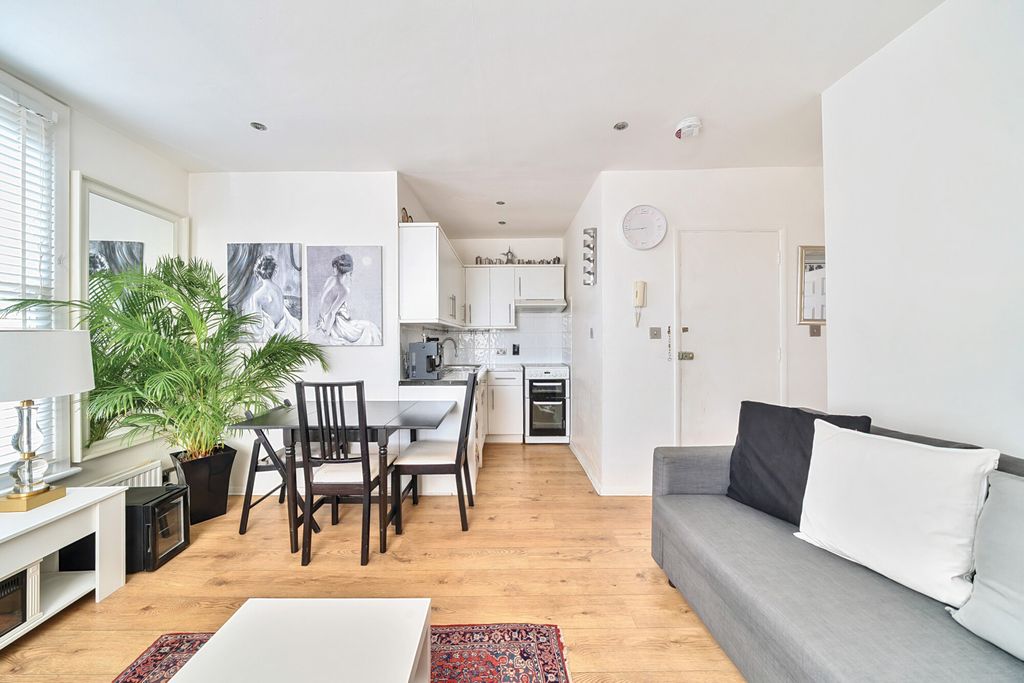 Property photo 1 of 17 1311867-5-68512Ca...