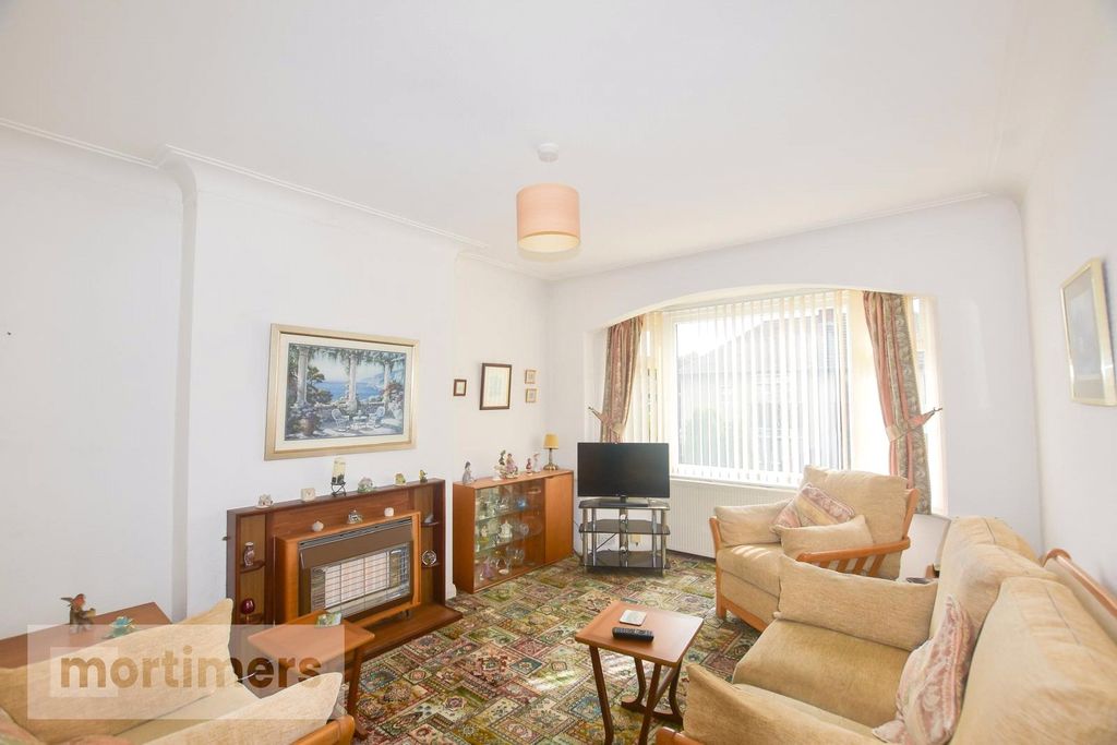 Property photo 2 of 18 Living Room