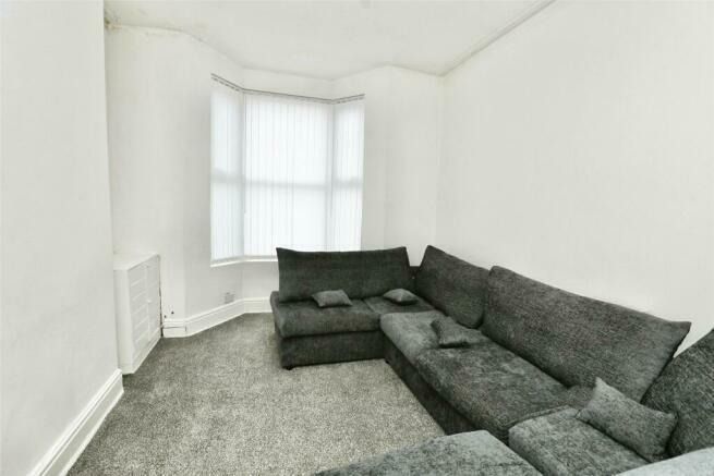 Property photo 2 of 11 4315522