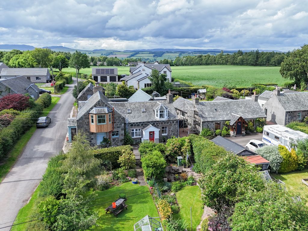 Property photo 1 of 32 Dji_20260617161619_0286_D