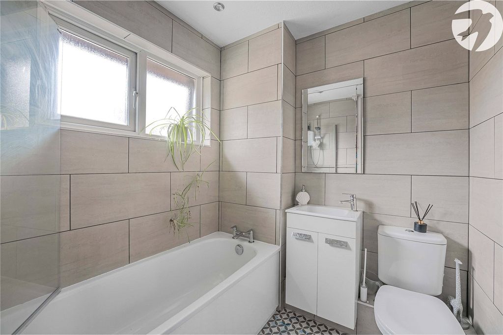 Property photo 2 of 21 Robinson Jackson