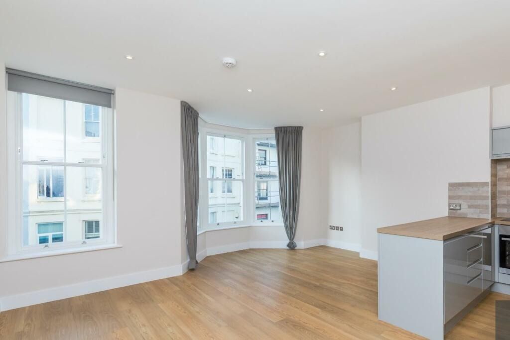 Property photo 3 of 17 4534184