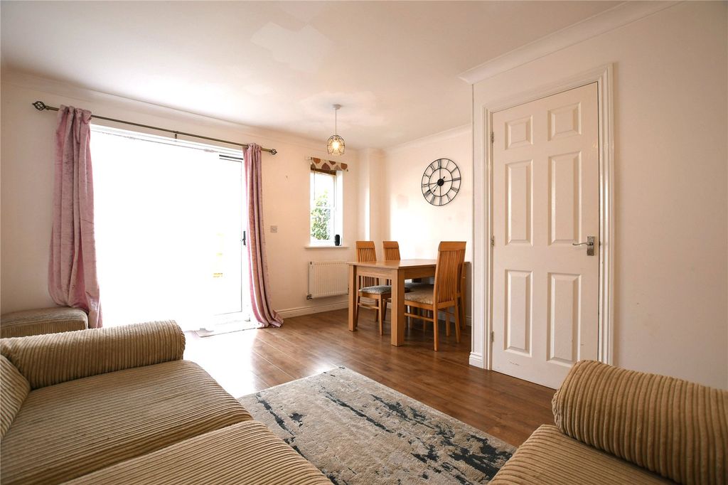 Property photo 3 of 13 Picture No. 68