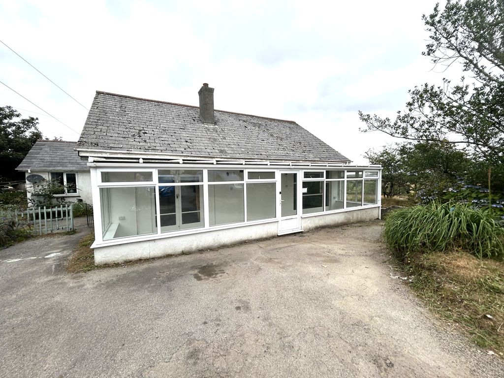 Property photo 1 of 12 Image00021