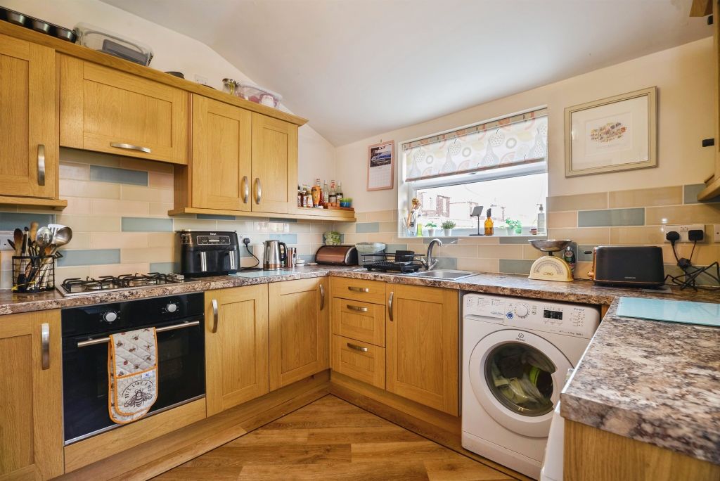 Property photo 2 of 13