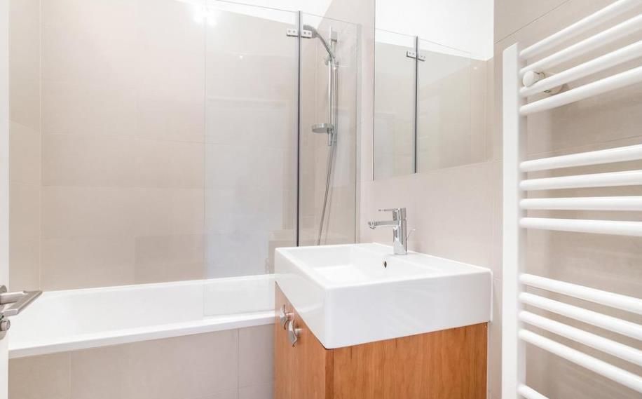 Property photo 3 of 7 120 Montagu Mansions 3 10.02 .Png