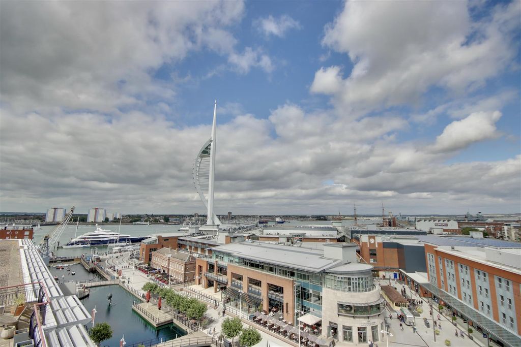 Additional image 10 of 2 bed flat for saleGunwharf Quays, Portsmouth PO1