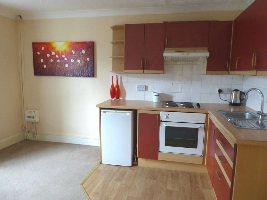 Property photo 1 of 7 5036370