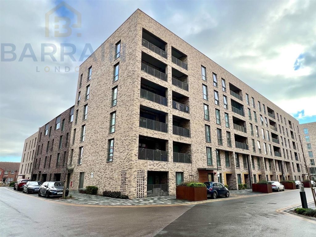 Property photo 3 of 15 Two Bedrooms For Sale In Beckton - Barrain London