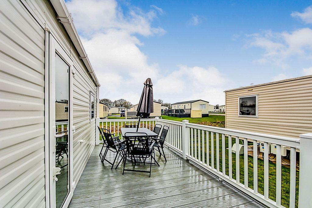 Property photo 2 of 15 Outside