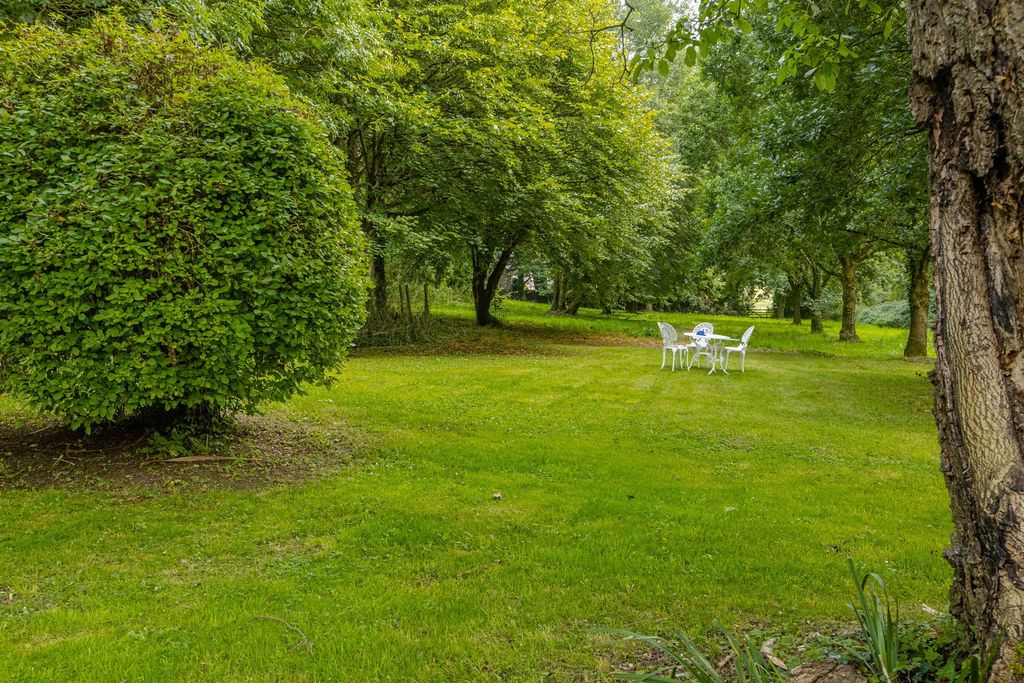 Property photo 2 of 57