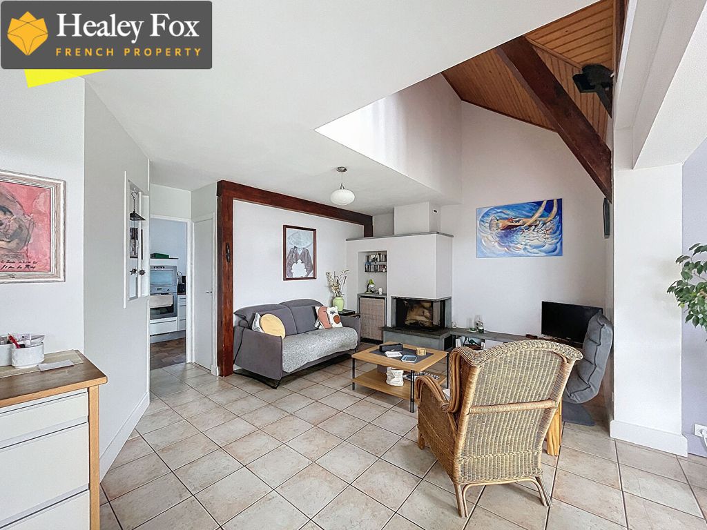 Property photo 2 of 15