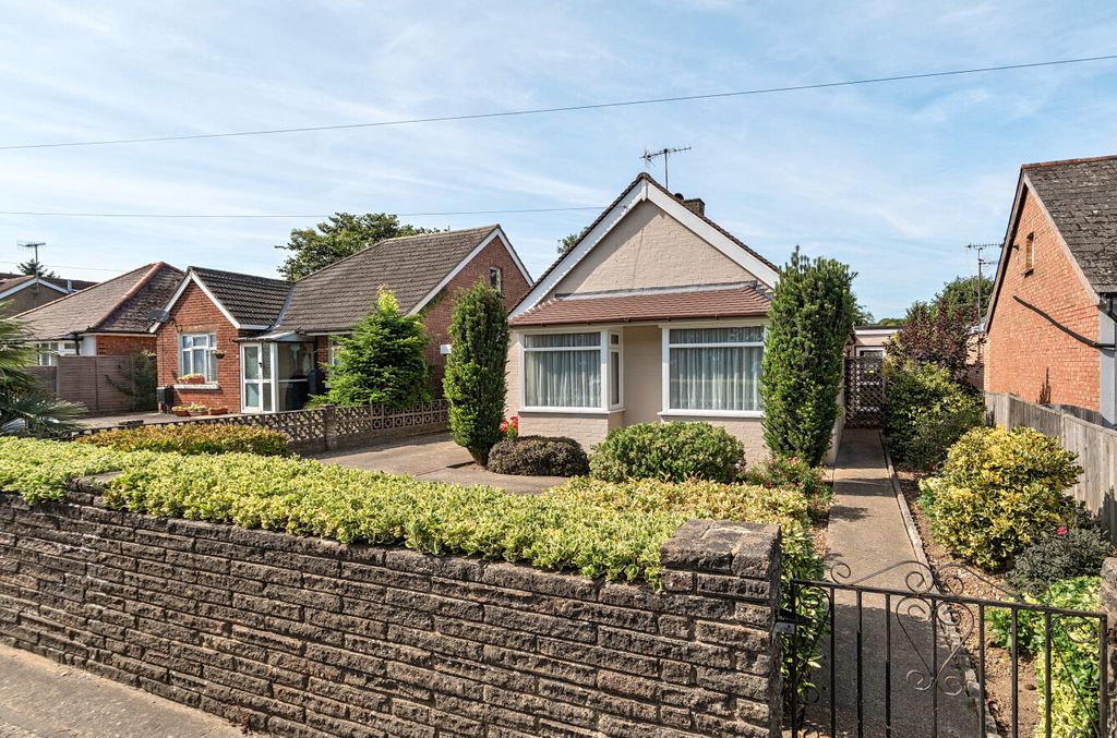 Property photo 1 of 15 1492774-22-6A4Fdc...