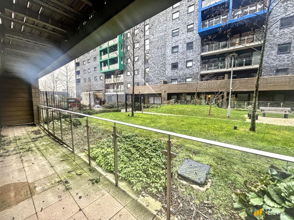 Property photo 3 of 11