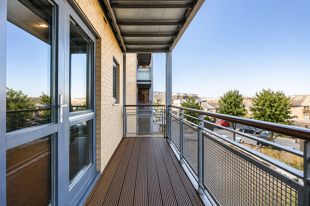 Property photo 3 of 6 Balcony