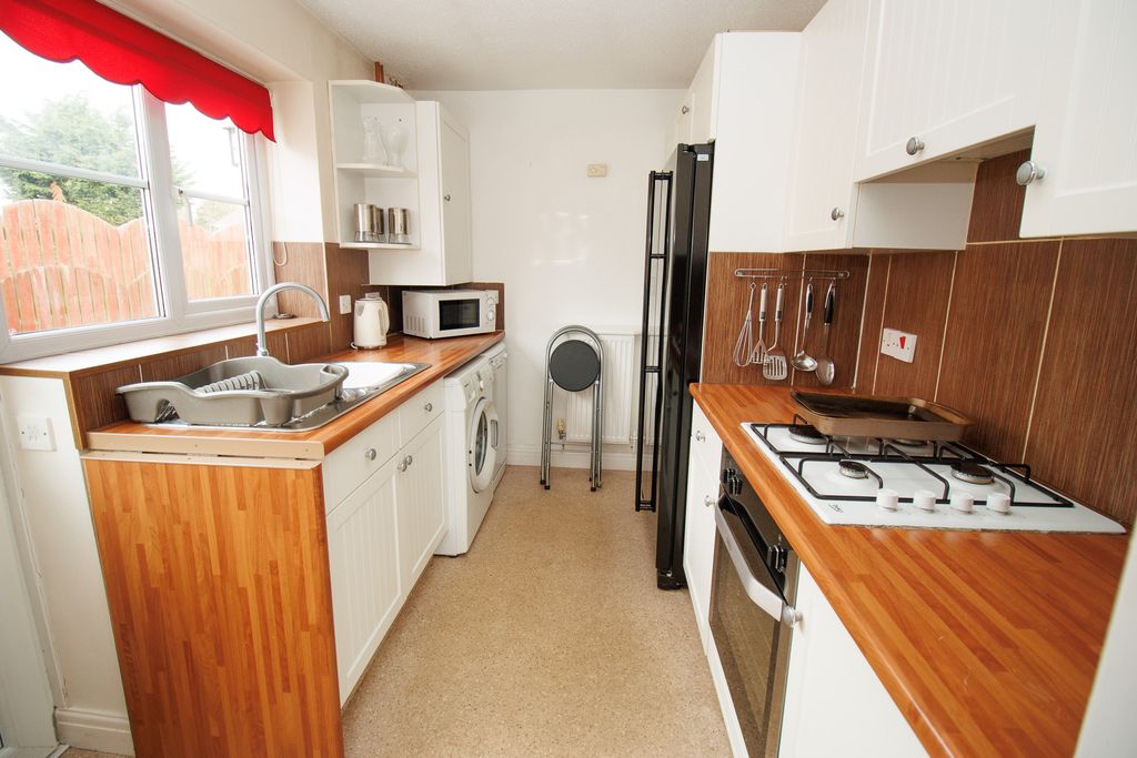 Property photo 2 of 12