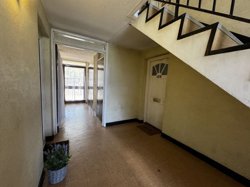 Property photo 3 of 13 Communal Hall