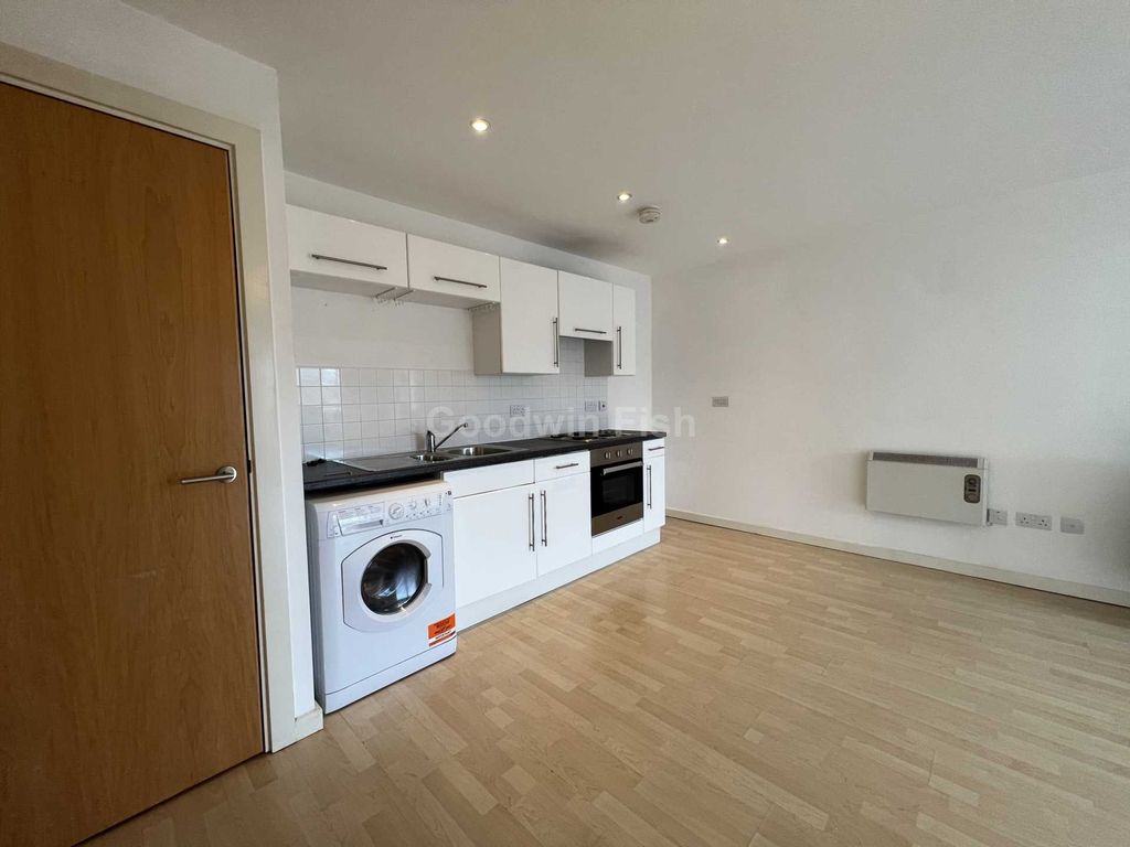 Property photo 3 of 9