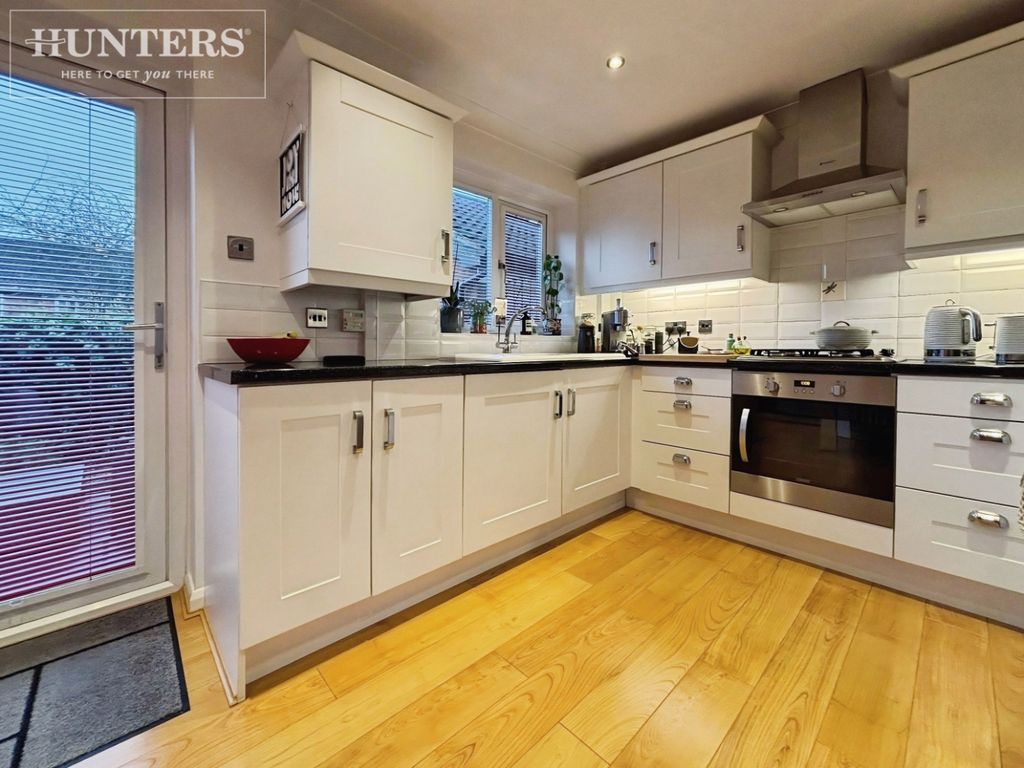 Property photo 2 of 14 Pbox-Img.Jpg