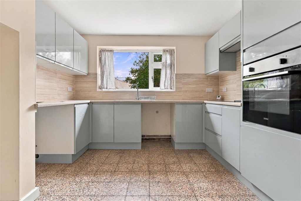 Property photo 2 of 12 Kitchen To Rear