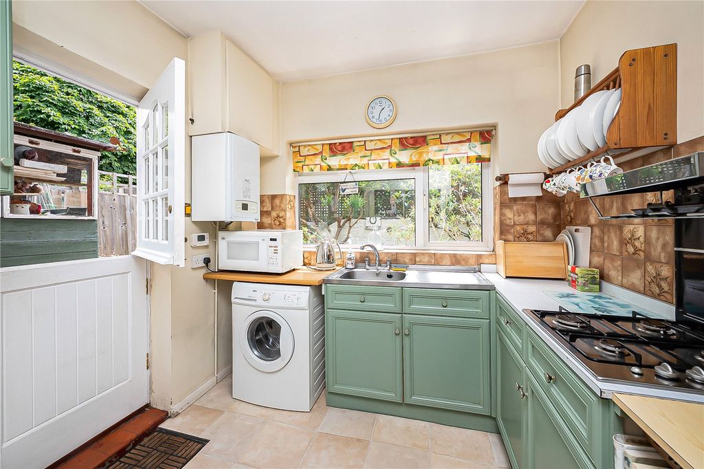 Property photo 3 of 14 Picture No. 6